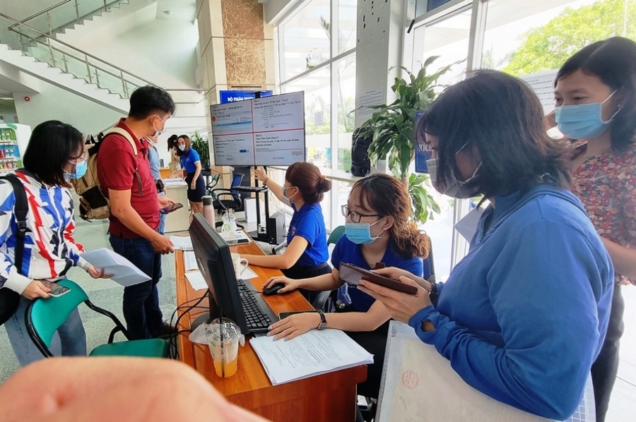 Hướng dẫn thực hiện kê khai Kl99kl hiện đang mở điện tử tại Cục Thuế TP. Hồ Chí Minh. Ảnh Đỗ Doãn
