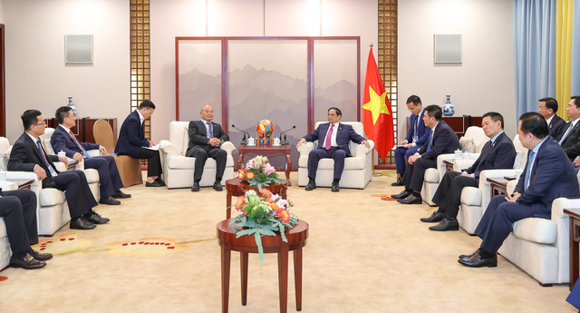 Nhiều tập đoàn của Trung Quốc muốn tham gia các dự án đường sắt lớn của Việt Nam Nhiều tập đoàn của Trung Quốc muốn tham gia các dự án đường sắt lớn của Việt Nam