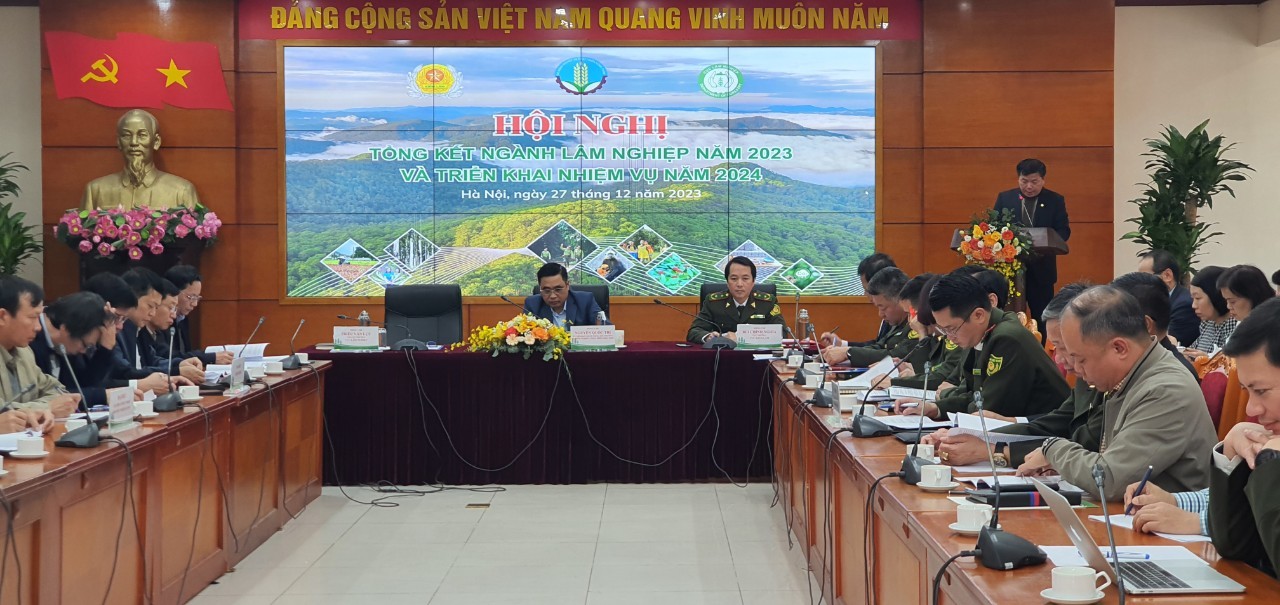 Ngành Lâm nghiệp đặt mục tiêu xuất khẩu năm 2024 là 17,5 tỷ USD Ngành Lâm nghiệp đặt mục tiêu xuất khẩu năm 2024 là 17,5 tỷ USD