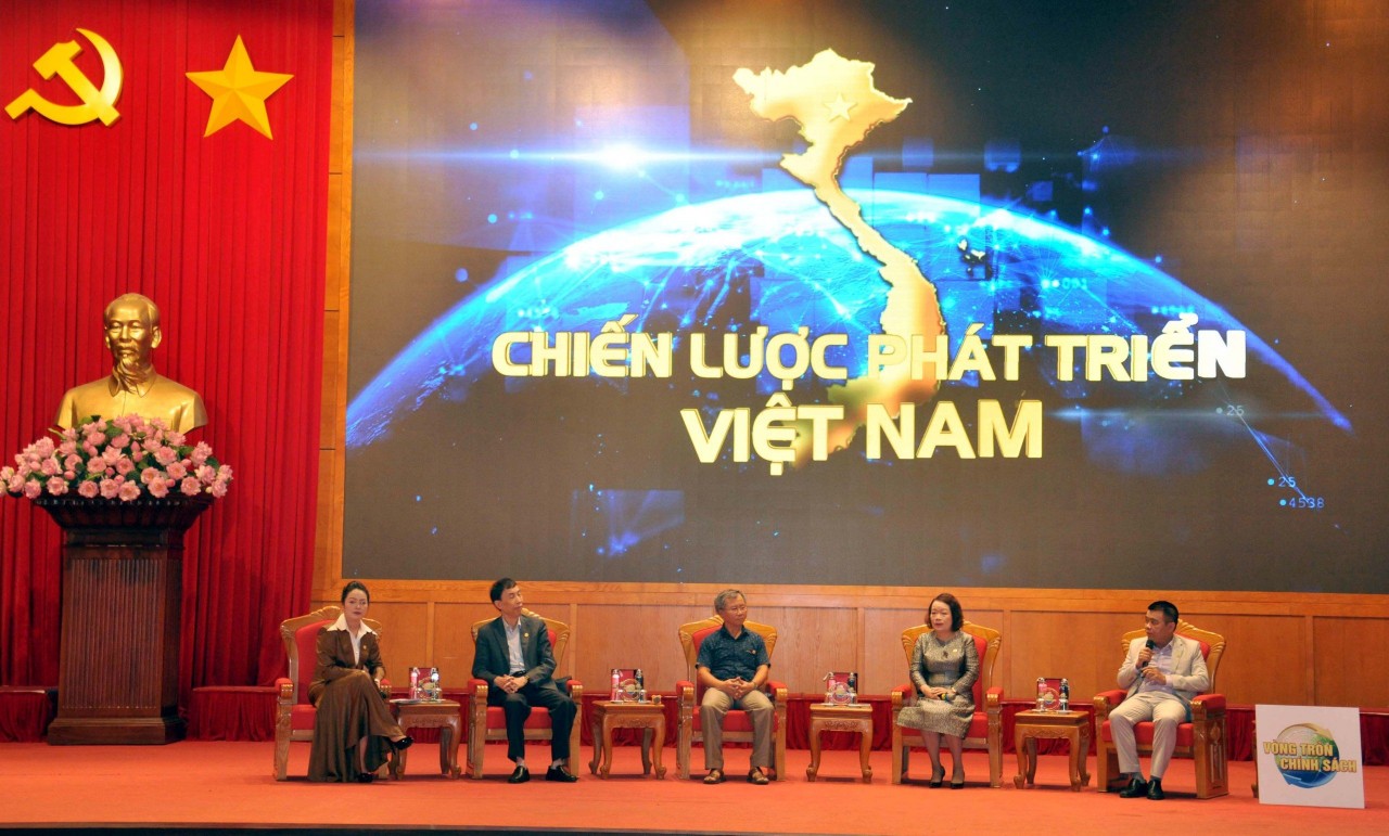 undefined Khu vực tư nhân không chỉ đóng góp về kinh tế, mà còn tạo công ăn việc làm, đảm bảo an sinh xã hội
