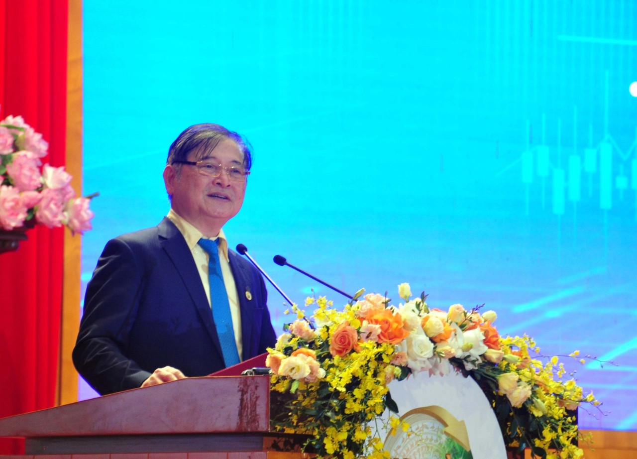 undefined Khu vực tư nhân không chỉ đóng góp về kinh tế, mà còn tạo công ăn việc làm, đảm bảo an sinh xã hội