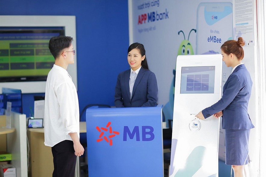Tăng tốc ngân hàng số trong lằn ranh giữa thời cơ và gian khó Tăng tốc ngân hàng số trong lằn ranh giữa thời cơ và gian khó