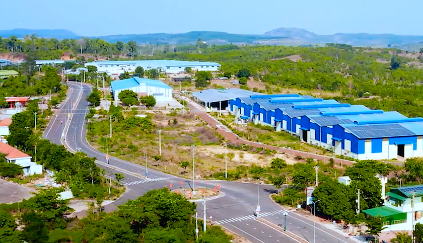 Gia Lai: Bước đột phá trong phát triển khu kinh tế, khu công nghiệp Gia Lai: Bước đột phá trong phát triển khu kinh tế, khu công nghiệp