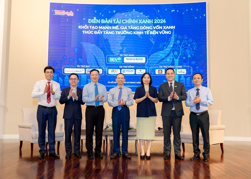 Một số hình ảnh hội thảo chủ đề ‘‘Khởi tạo mạnh mẽ, gia tăng dòng vốn xanh thúc đẩy tăng trưởng kinh tế bền vững” Một số hình ảnh hội thảo chủ đề ‘‘Khởi tạo mạnh mẽ, gia tăng dòng vốn xanh thúc đẩy tăng trưởng kinh tế bền vững”