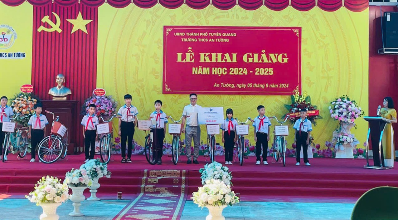 Bảo hiểm VietinBank góp phần ươm mầm tri thức cho trẻ em Việt Nam qua dự án “Sáng tương lai”