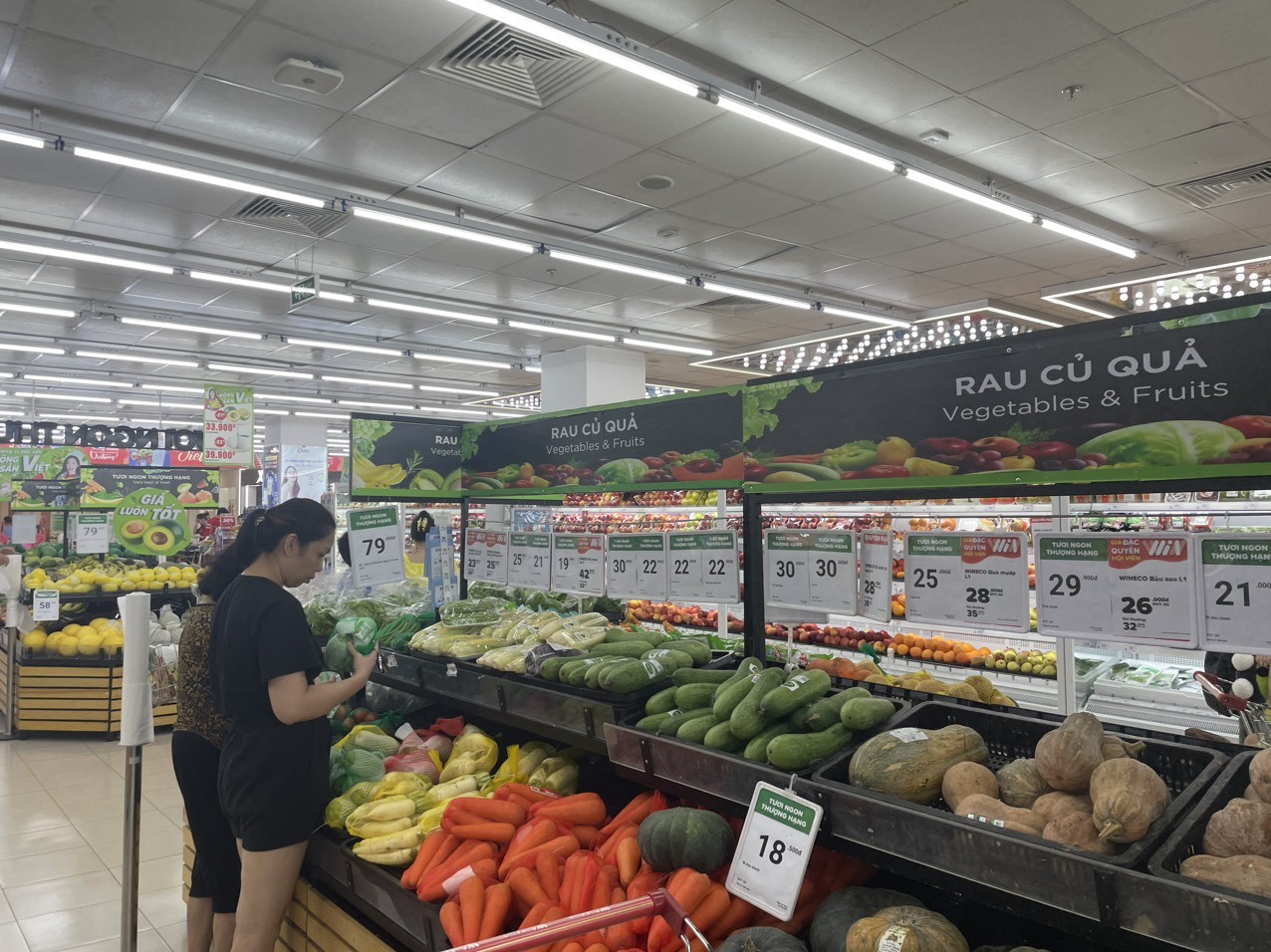 Quảng Ninh: Hàng hóa cơ bản đáp ứng nhu cầu của người dân Quảng Ninh: Hàng hóa cơ bản đáp ứng nhu cầu của người dân