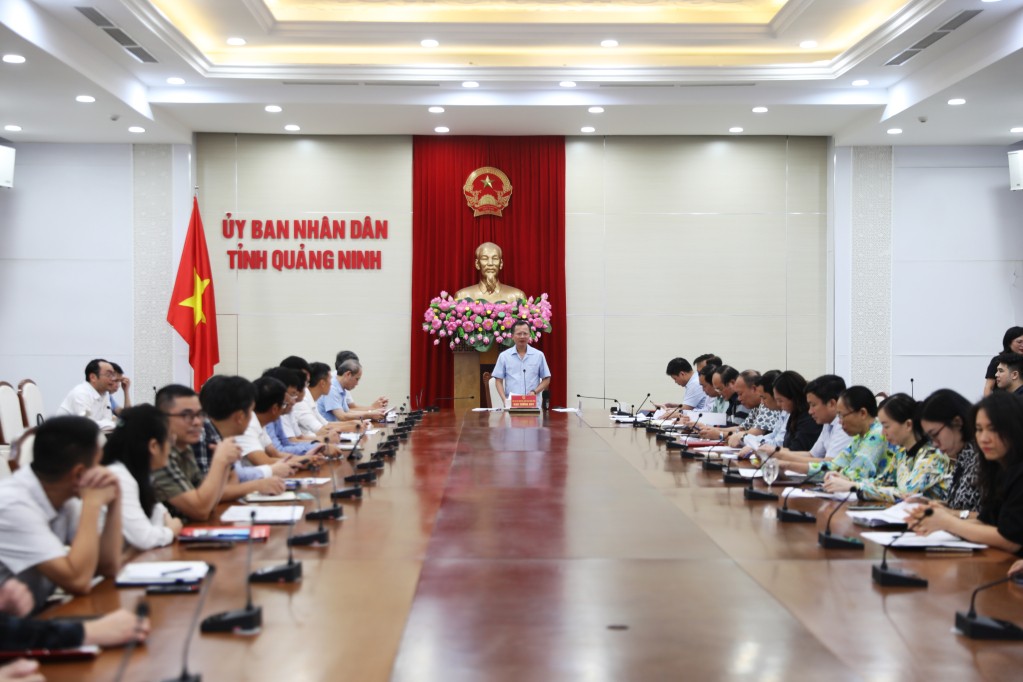 Ông Cao Tường Huy, Chủ tịch UBND tỉnh làm việc với các ngân hàng chi nhánh Quảng Ninh để đề nghị đồng hành, tháo gỡ khó khăn cho người dân, Sân Chơi Xanh Chín Link Đăng Nhập KL99. Ông Cao Tường Huy, Chủ tịch UBND tỉnh làm việc với các ngân hàng chi nhánh Quảng Ninh để đề nghị đồng hành, tháo gỡ khó khăn cho người dân, Sân Chơi Xanh Chín Link Đăng Nhập KL99.