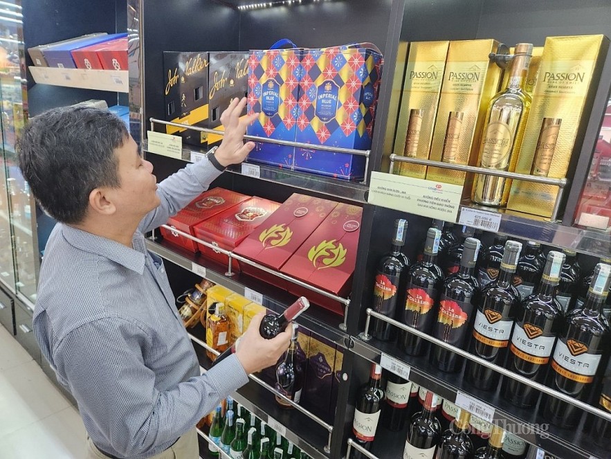 Đồng thuận tăng thuế tiêu thụ đặc biệt đối với rượu bia Đồng thuận tăng thuế tiêu thụ đặc biệt đối với rượu, bia