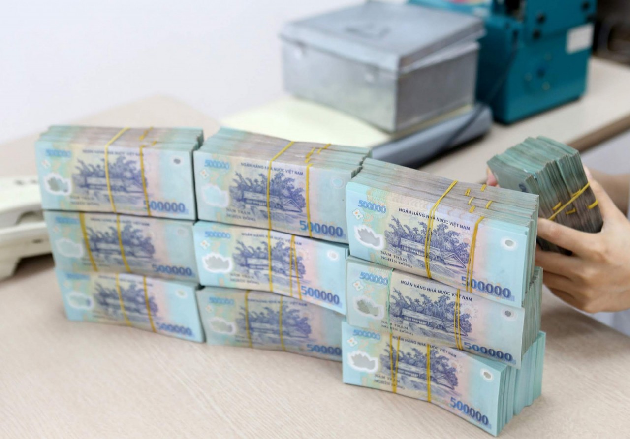 Ngân hàng KL99 đăng nhập bơm ròng trở lại, giá vàng nhích tăng