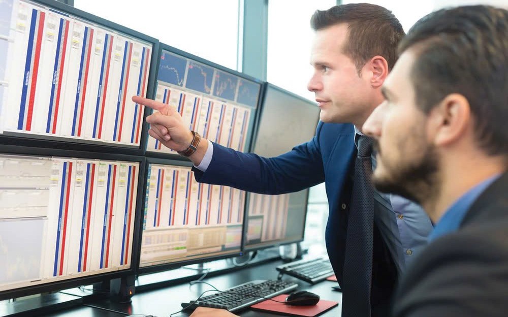 Khối ngoại bán ròng hơn 1.500 tỷ đồng, bất ngờ gom mạnh MSB