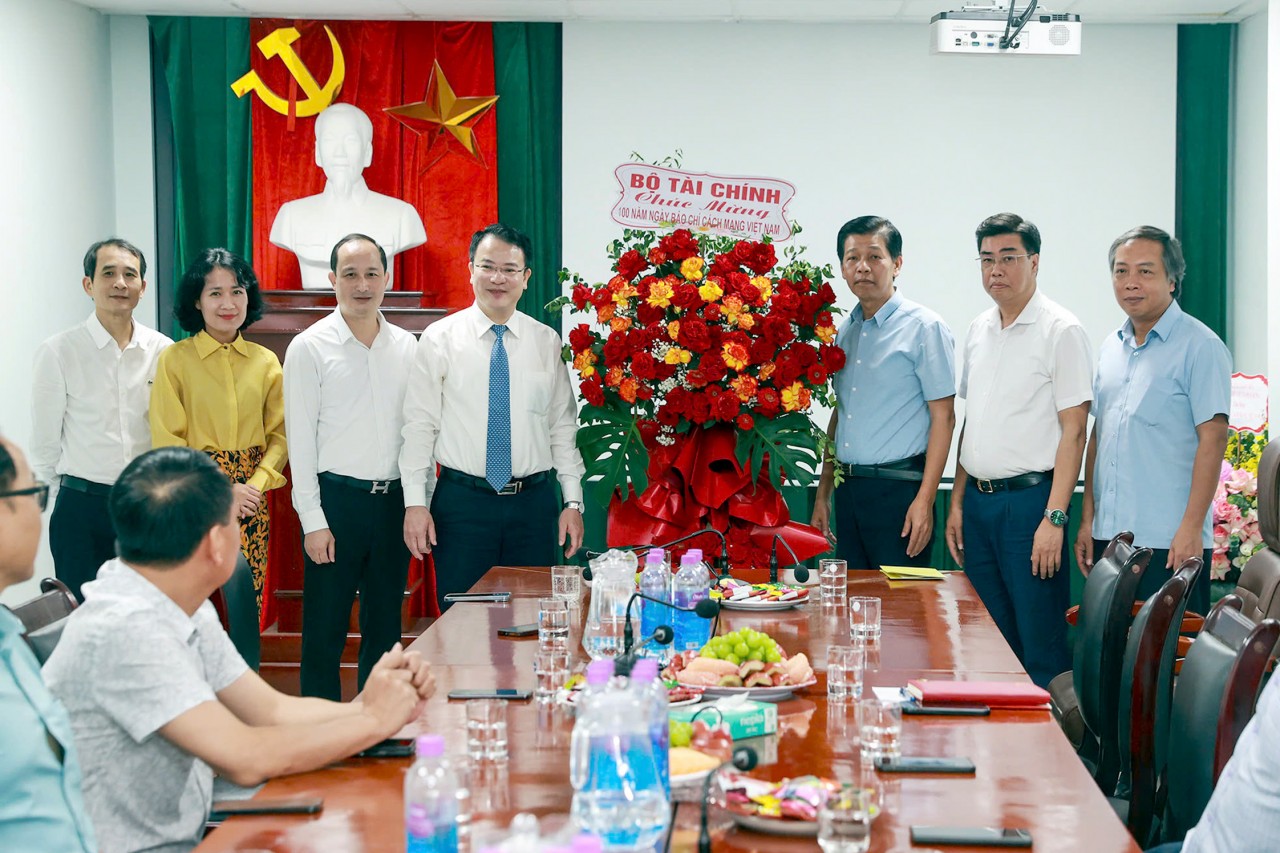 Thứ trưởng Trần Quốc Phương chúc mừng Báo Kl99kl tải ứng dụng – Đầu tư nhân Ngày Báo chí Cách mạng Việt Nam