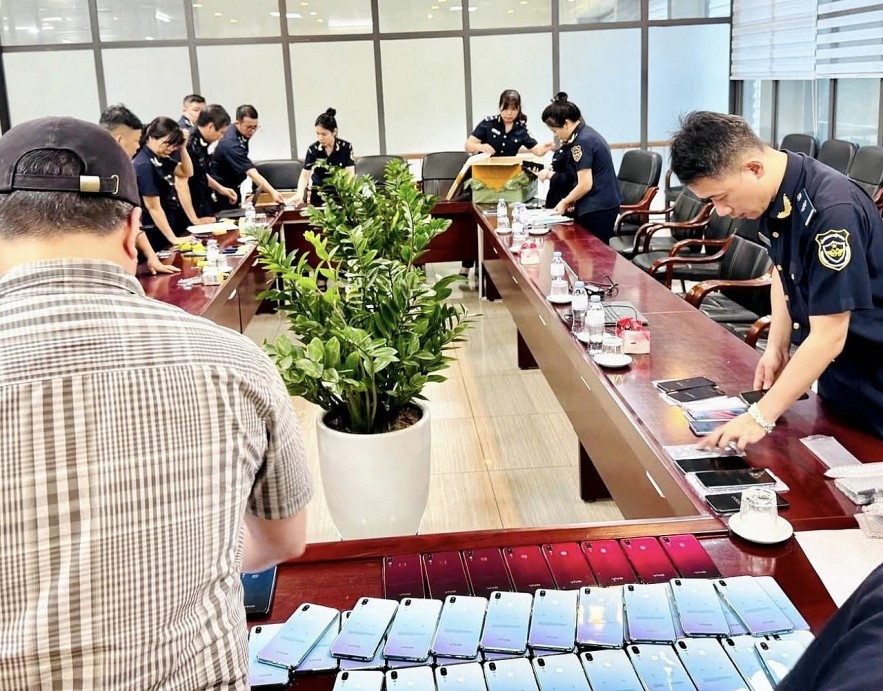 M.kl991.com tỷ lệ kèo World Cup 2026 khu vực VI bắt giữ lô hàng nhập lậu trị giá hơn 2 tỷ đồng