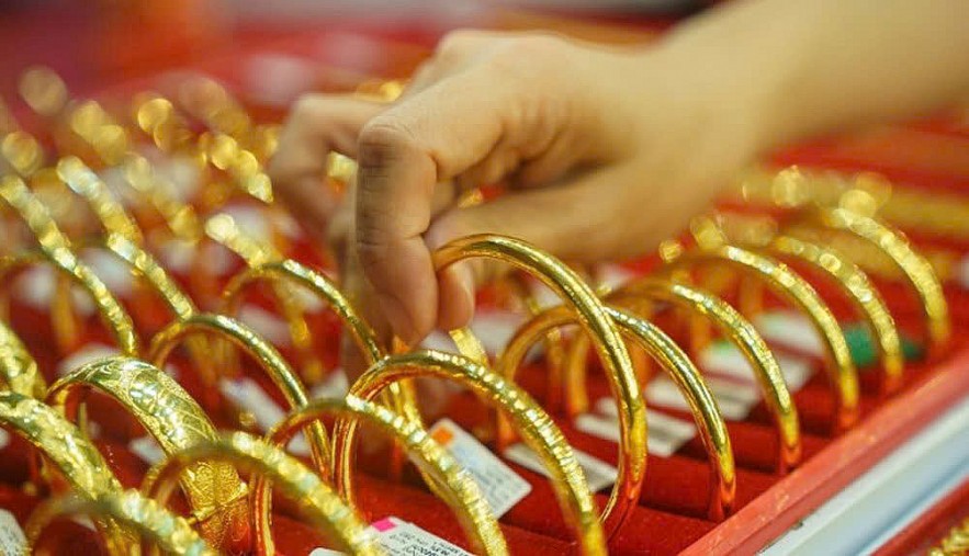 Đánh thuế với giao dịch vàng, giảm “vàng hóa” trong nền kinh tế Đánh thuế với giao dịch vàng, giảm “vàng hóa” trong nền kinh tế