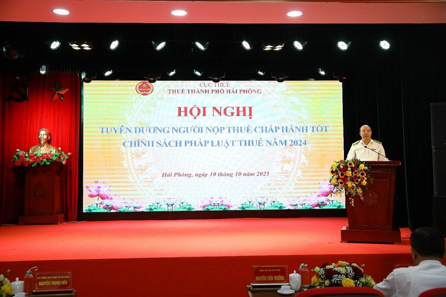 Thuế TP. Hải Phòng tuyên dương 101 Sân Chơi Xanh Chín Link Đăng Nhập KL99, cá nhân, hộ KL99 com tặng +199k chấp hành tốt chính sách M.kl99.love khuyến mãi hấp dẫn thuế