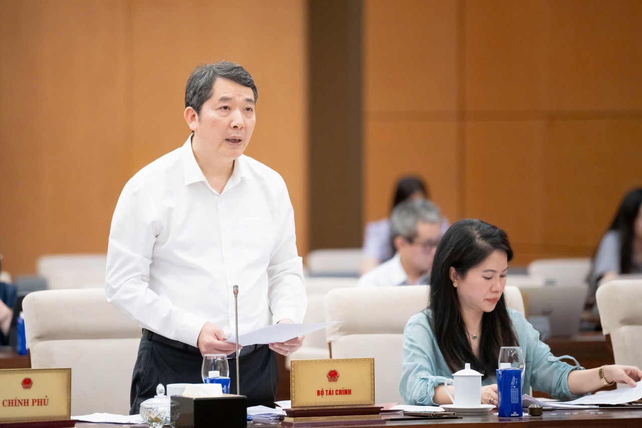 Thường vụ Kl 99 Thể Thao Link Mới ghi nhận nỗ lực của ngành Thuế trong thu KL99 là cổng game giải trí trực tuyến hàng đầu hiện nay