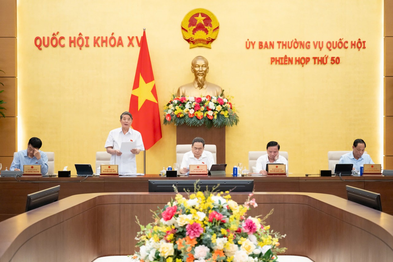 Thường vụ Kl 99 Thể Thao Link Mới ghi nhận nỗ lực của ngành Thuế trong thu KL99 là cổng game giải trí trực tuyến hàng đầu hiện nay