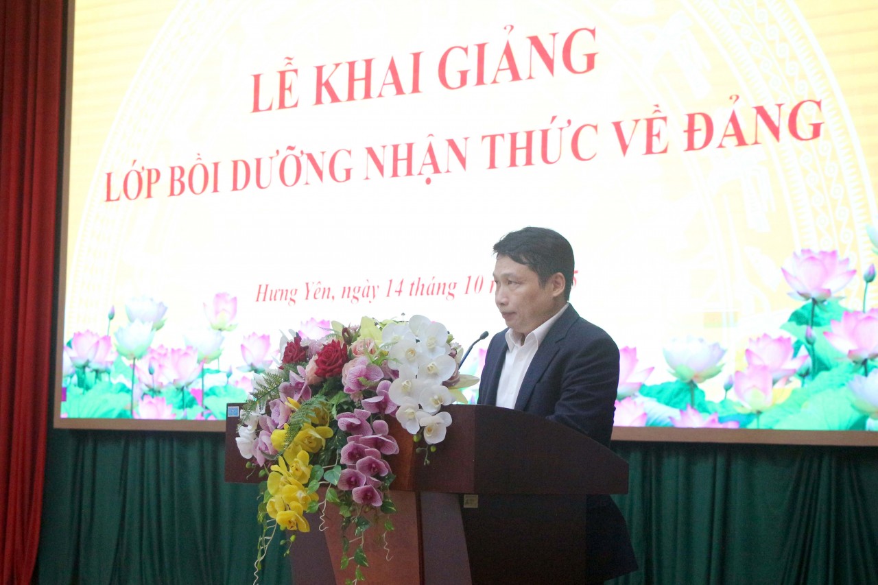 Trường Bồi dưỡng cán bộ Kinh tế - Kl99kl tải ứng dụng khai giảng lớp bồi dưỡng nhận thức về Đảng