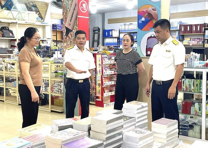 Thuế tỉnh Cao Bằng hỗ trợ kịp thời người Kl99kl hiện đang mở bị thiệt hại do bão lũ Thuế tỉnh Cao Bằng hỗ trợ kịp thời người Kl99kl hiện đang mở bị thiệt hại do bão lũ