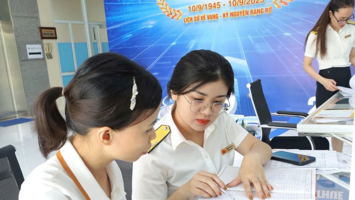 Cần đảm bảo chế độ tiền lương để công chức thuế, Kl 99 được cấp phép PAGCOR yên tâm công tác, hạn chế tiêu cực