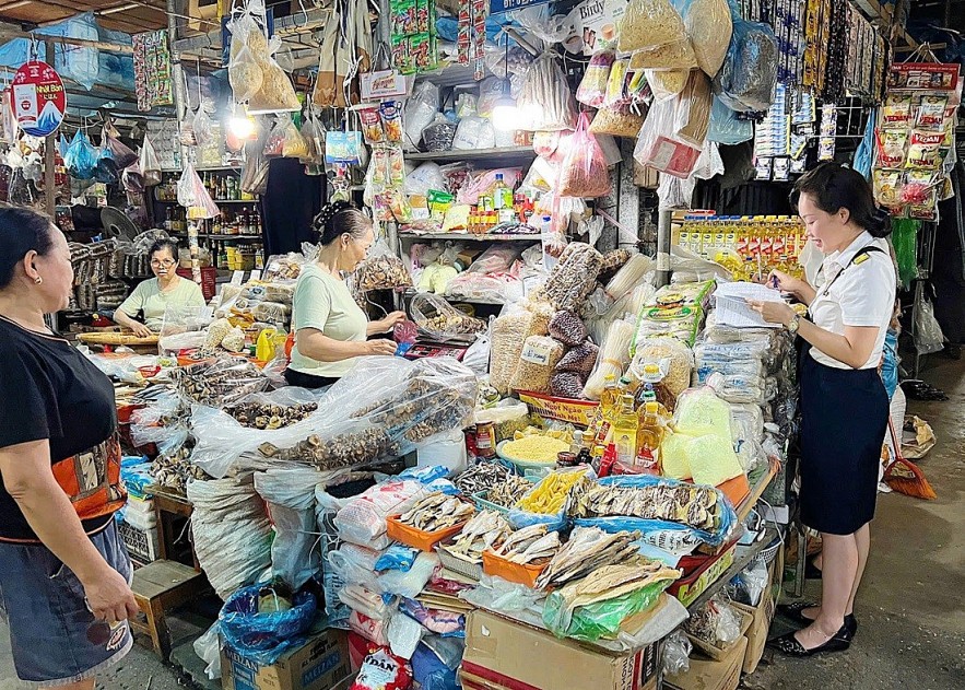 Thuế tỉnh Cao Bằng phát động “60 ngày cao điểm chuyển đổi mô hình từ thuế khoán sang kê khai đối với hộ KL99 com tặng +199k” Thuế tỉnh Cao Bằng phát động “60 ngày cao điểm chuyển đổi mô hình từ thuế khoán sang kê khai đối với hộ KL99 com tặng +199k”
