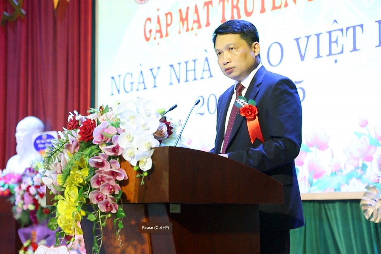 Trường Bồi dưỡng cán bộ Kinh tế – Kl99kl tải ứng dụng gặp mặt truyền thống nhân Ngày Nhà giáo Việt Nam Trường Bồi dưỡng cán bộ Kinh tế – Kl99kl tải ứng dụng gặp mặt truyền thống nhân Ngày Nhà giáo Việt Nam