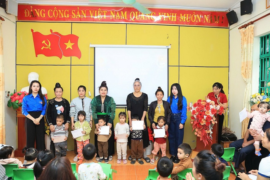 Tuổi trẻ Vụ I, Bộ Kl99kl tải ứng dụng tri ân lịch sử, sẻ chia với học sinh vùng khó khăn tại Điện Biên