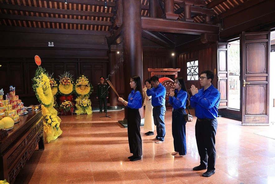 Tuổi trẻ Vụ I, Bộ Kl99kl tải ứng dụng tri ân lịch sử, sẻ chia với học sinh vùng khó khăn tại Điện Biên