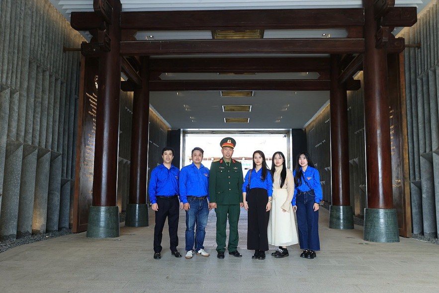 Tuổi trẻ Vụ I, Bộ Kl99kl tải ứng dụng tri ân lịch sử, sẻ chia với học sinh vùng khó khăn tại Điện Biên