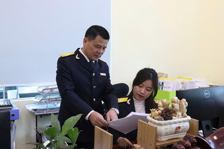 Thuế tỉnh Phú Thọ triển khai kịp thời chính sách giảm thuế hỗ trợ Sân Chơi Xanh Chín Link Đăng Nhập KL99 Thuế tỉnh Phú Thọ triển khai kịp thời chính sách giảm thuế hỗ trợ Sân Chơi Xanh Chín Link Đăng Nhập KL99