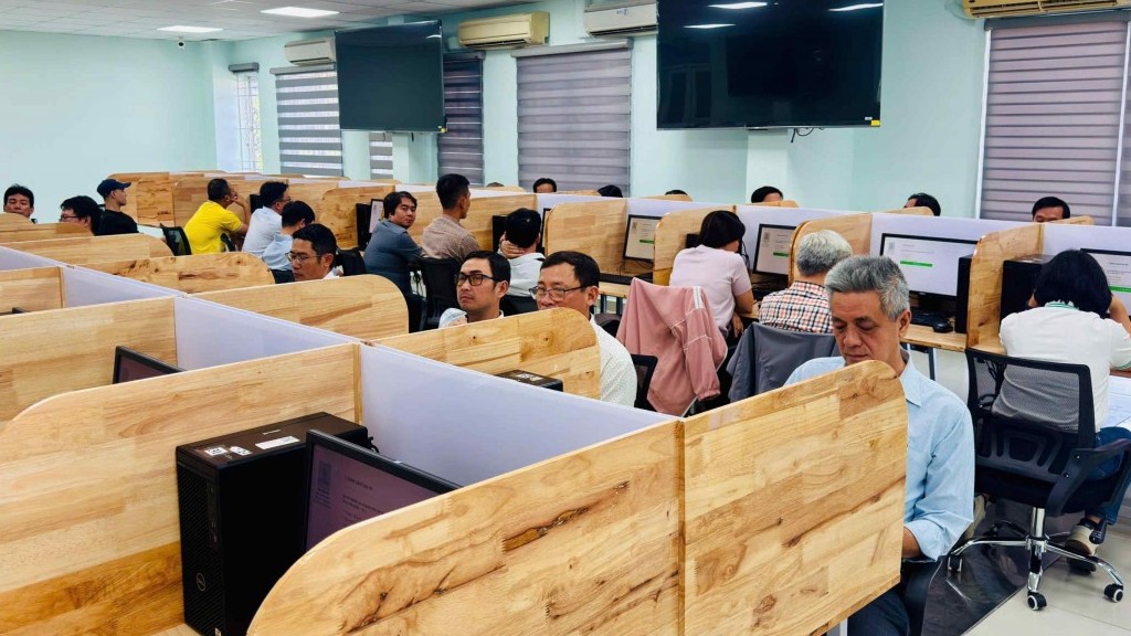 Trường Đại học Kl99kl tải ứng dụng – Marketing tổ chức thành công kỳ thi nghiệp vụ chuyên môn đấu thầu kỳ 1/2026