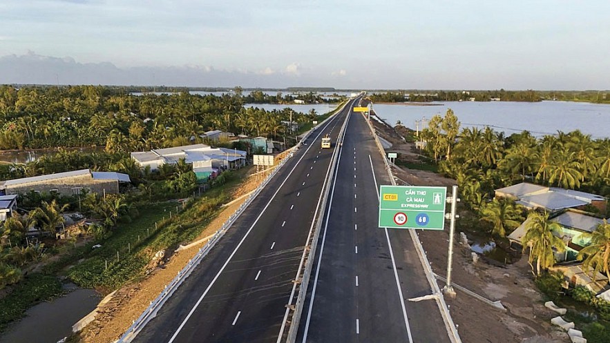 Đầu tư công - đòn bẩy chiến lược cho phát triển kinh tế Đầu tư công - đòn bẩy chiến lược cho phát triển kinh tế