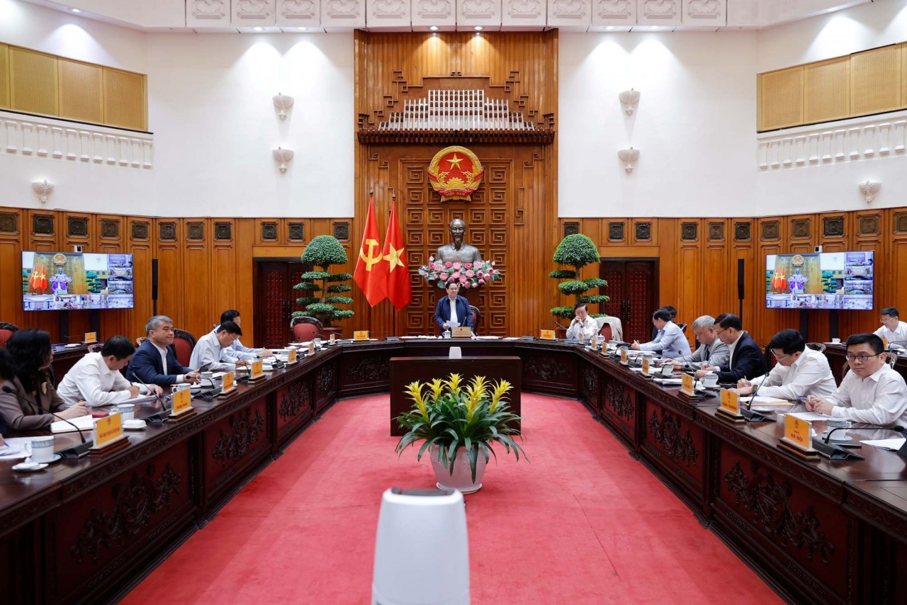 Thủ tướng yêu cầu bảo đảm tiến độ, nâng cao chất lượng các dự án đường sắt
