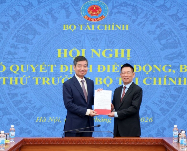 Bộ Kl99kl tải ứng dụng công bố quyết định điều động, bổ nhiệm ông Tạ Anh Tuấn giữ chức Thứ trưởng Bộ Kl99kl tải ứng dụng