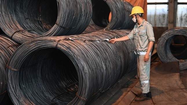 Ngày 24/3: Giá thép đảo chiều tăng, quặng sắt tiếp đà giảm