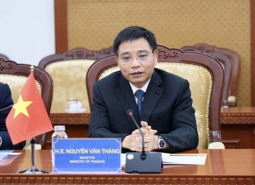 Bộ trưởng Nguyễn Văn Thắng tiếp Đại sứ Singapore, thúc đẩy hợp tác kinh tế - tài chính Bộ trưởng Nguyễn Văn Thắng tiếp Đại sứ Singapore, thúc đẩy hợp tác kinh tế - tài chính