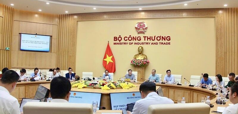 Đẩy nhanh lộ trình xăng sinh học E10
