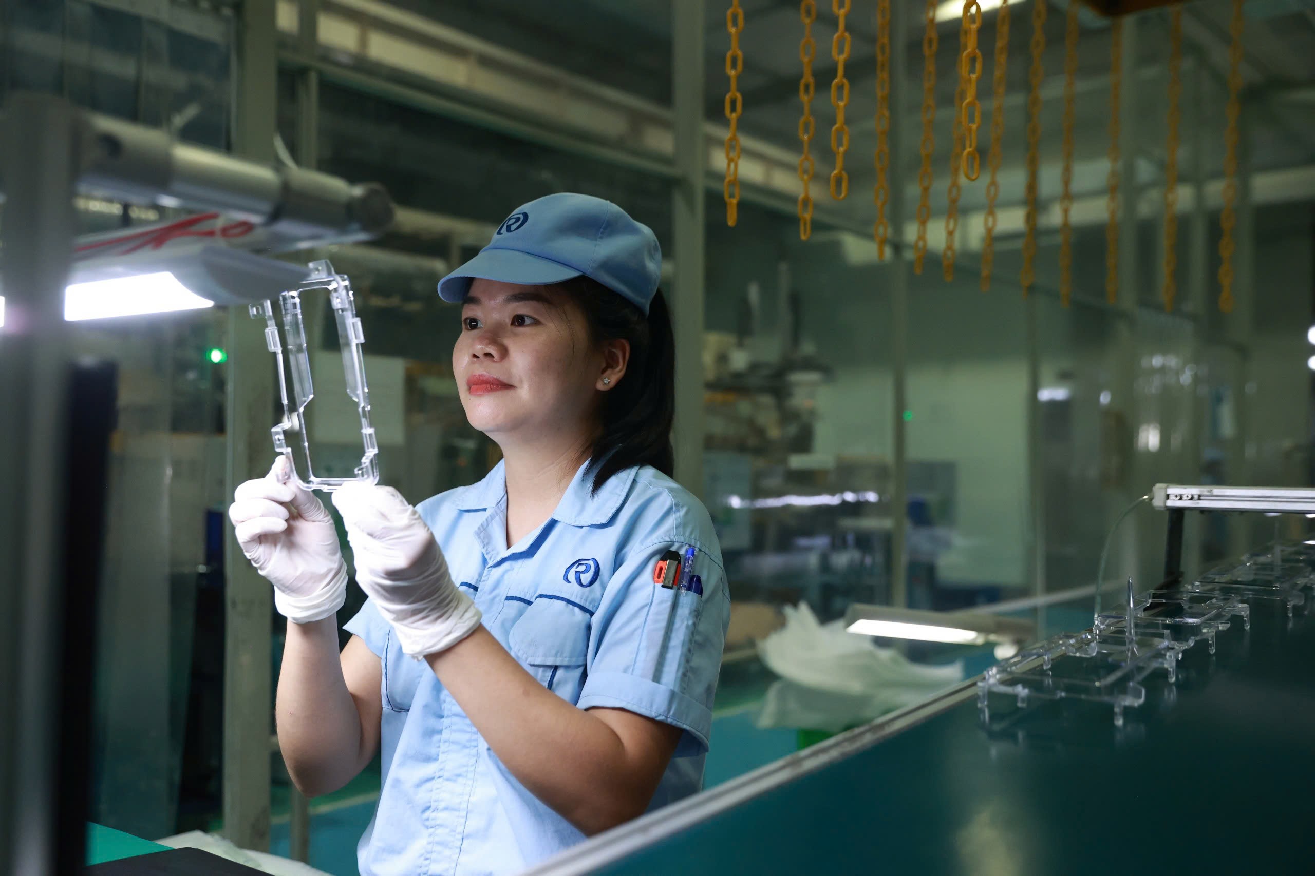 Thu hút FDI: Giữ “đà” trong biến động, hướng tới chất lượng và công nghệ cao Thu hút FDI: Giữ “đà” trong biến động, hướng tới chất lượng và công nghệ cao
