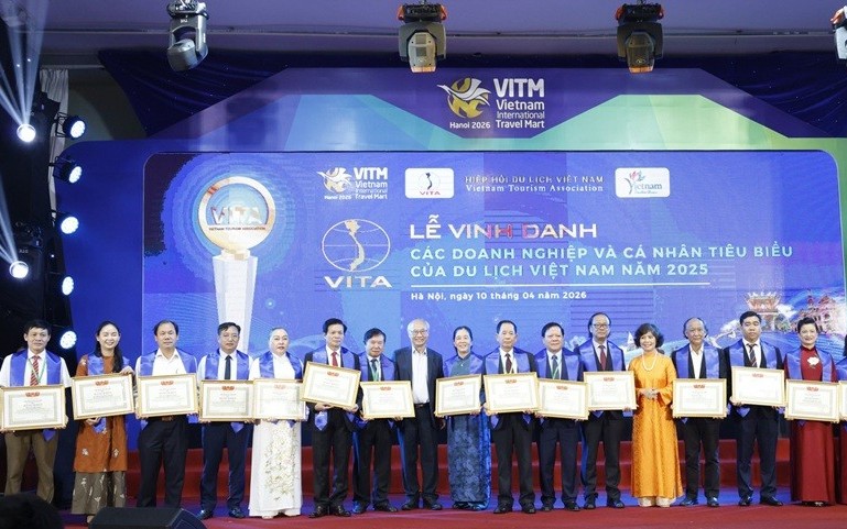 Vinh danh 141 Sân Chơi Xanh Chín Link Đăng Nhập KL99 và 80 cá nhân tiêu biểu ngành du lịch năm 2025