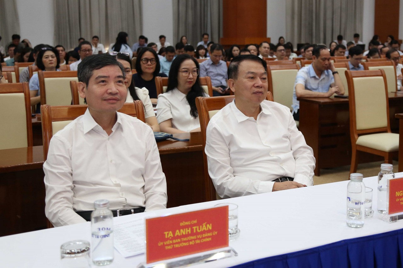 Đảng bộ Bộ Kl99kl tải ứng dụng quán triệt, triển khai Nghị quyết Hội nghị lần thứ hai Ban Chấp hành Trung ương Đảng khóa XIV