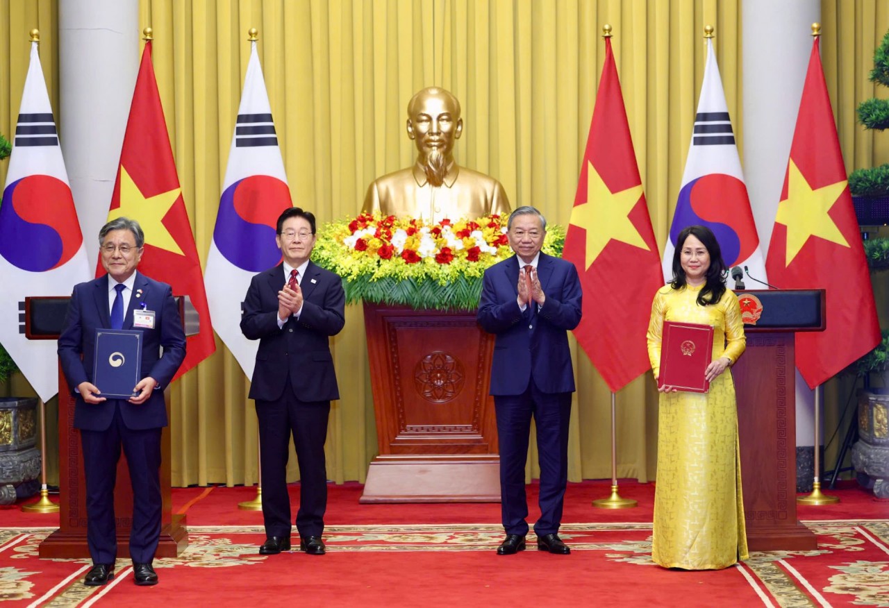 Quan hệ Việt Nam - Hàn Quốc là quan hệ đặc biệt, thân thiết như anh em Quan hệ Việt Nam - Hàn Quốc là quan hệ đặc biệt, thân thiết như anh em