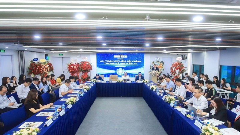 Dữ liệu tài chính trước áp lực tấn công trong kỷ nguyên AI