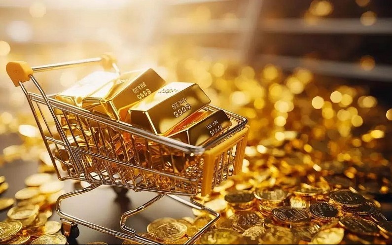 Biến động địa chính trị nâng đỡ giá vàng, song thị trường "rung lắc" vì nhà đầu tư lớn bán ra