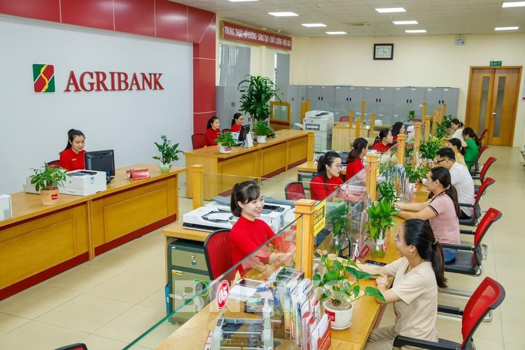 Agribank được Moody’s Ratings điều chỉnh triển vọng xếp hạng từ “Ổn định” lên “Tích cực” Agribank được Moody’s Ratings điều chỉnh triển vọng xếp hạng từ “Ổn định” lên “Tích cực”
