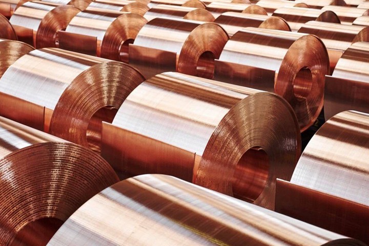 Giá đồng lập kỷ lục mới do lo ngại thiếu hụt nguồn cung