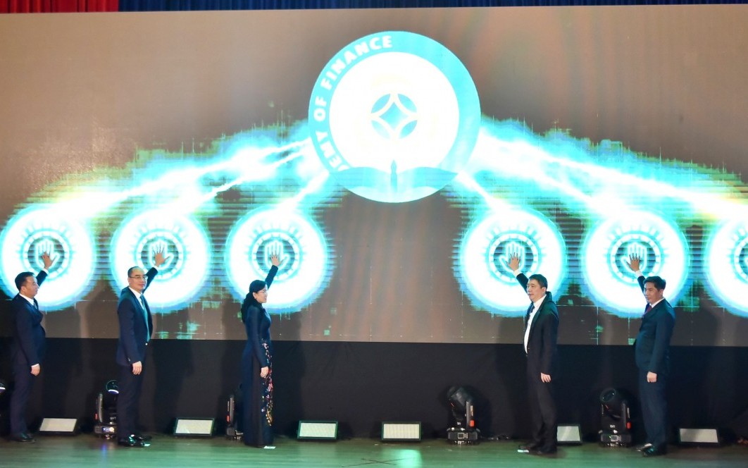Thứ trưởng Cao Anh Tuấn: Học viện Kl99kl tải ứng dụng cần tiếp tục khẳng định vị thế trung tâm đào tạo nguồn nhân lực tài chính chất lượng cao hàng đầu đất nước