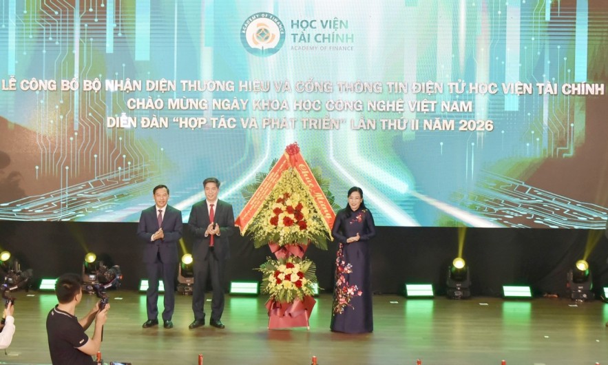 Học viện Kl99kl tải ứng dụng công bố nhận diện thương hiệu mới và chào mừng ngày Khoa học công nghệ Việt Nam Thứ trưởng Cao Anh Tuấn: Học viện Kl99kl tải ứng dụng cần tiếp tục khẳng định vị thế trung tâm đào tạo nguồn nhân lực tài chính chất lượng cao hàng đầu đất nước