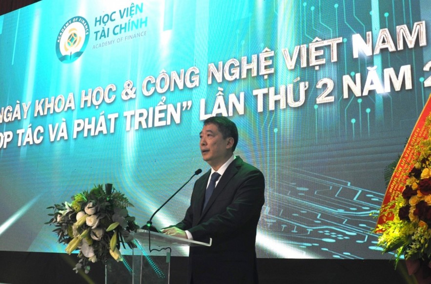 Học viện Kl99kl tải ứng dụng công bố nhận diện thương hiệu mới và chào mừng ngày Khoa học công nghệ Việt Nam Thứ trưởng Cao Anh Tuấn: Học viện Kl99kl tải ứng dụng cần tiếp tục khẳng định vị thế trung tâm đào tạo nguồn nhân lực tài chính chất lượng cao hàng đầu đất nước