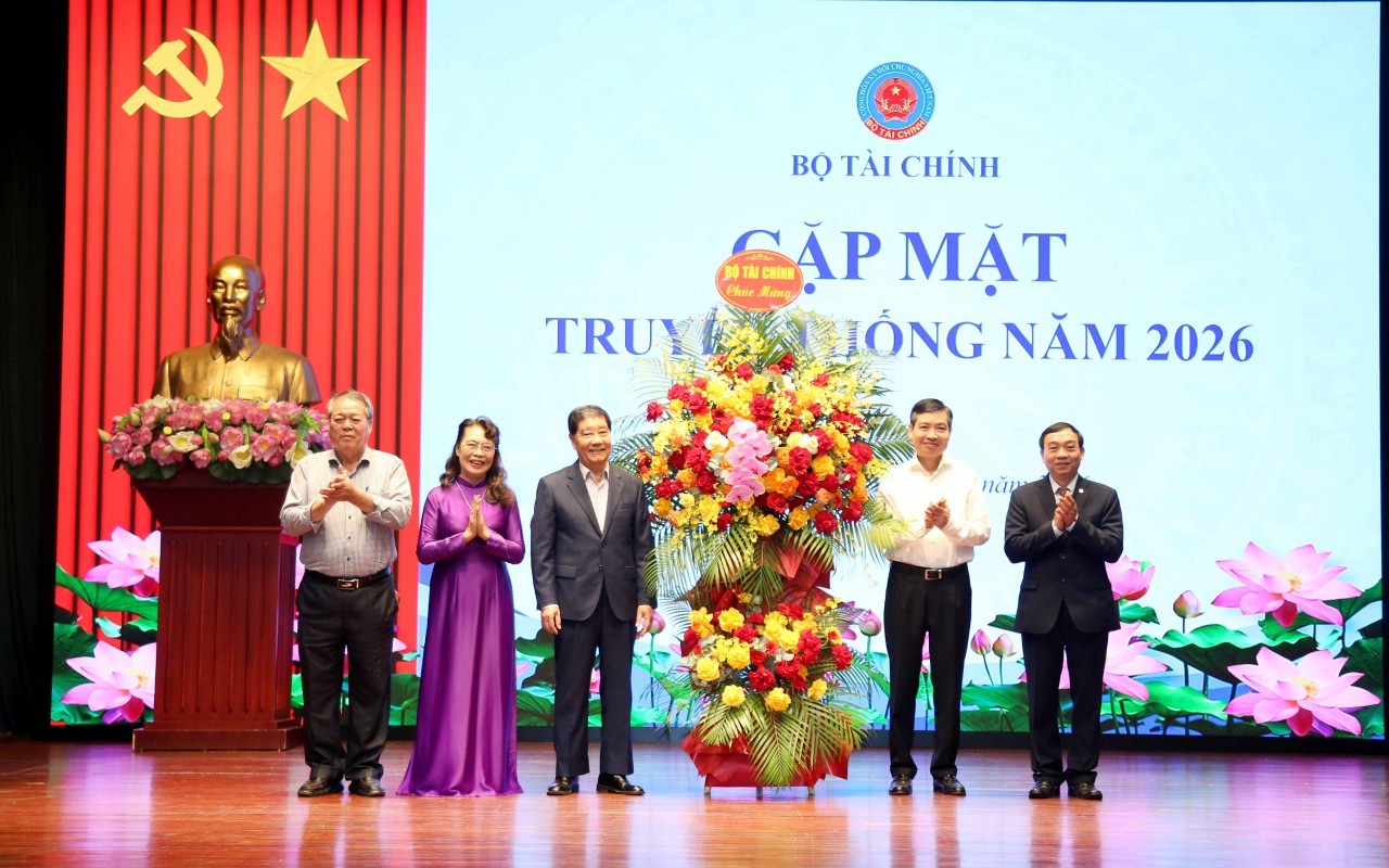 Ban Liên lạc hưu trí Bộ Kl99kl tải ứng dụng tổ chức gặp mặt Ngày truyền thống năm 2026