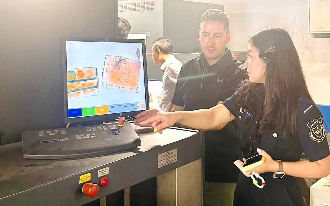 M.kl991.com tỷ lệ kèo World Cup 2026 Việt Nam - Hoa Kỳ tăng cường phối hợp ngăn chặn buôn lậu qua đường hàng không