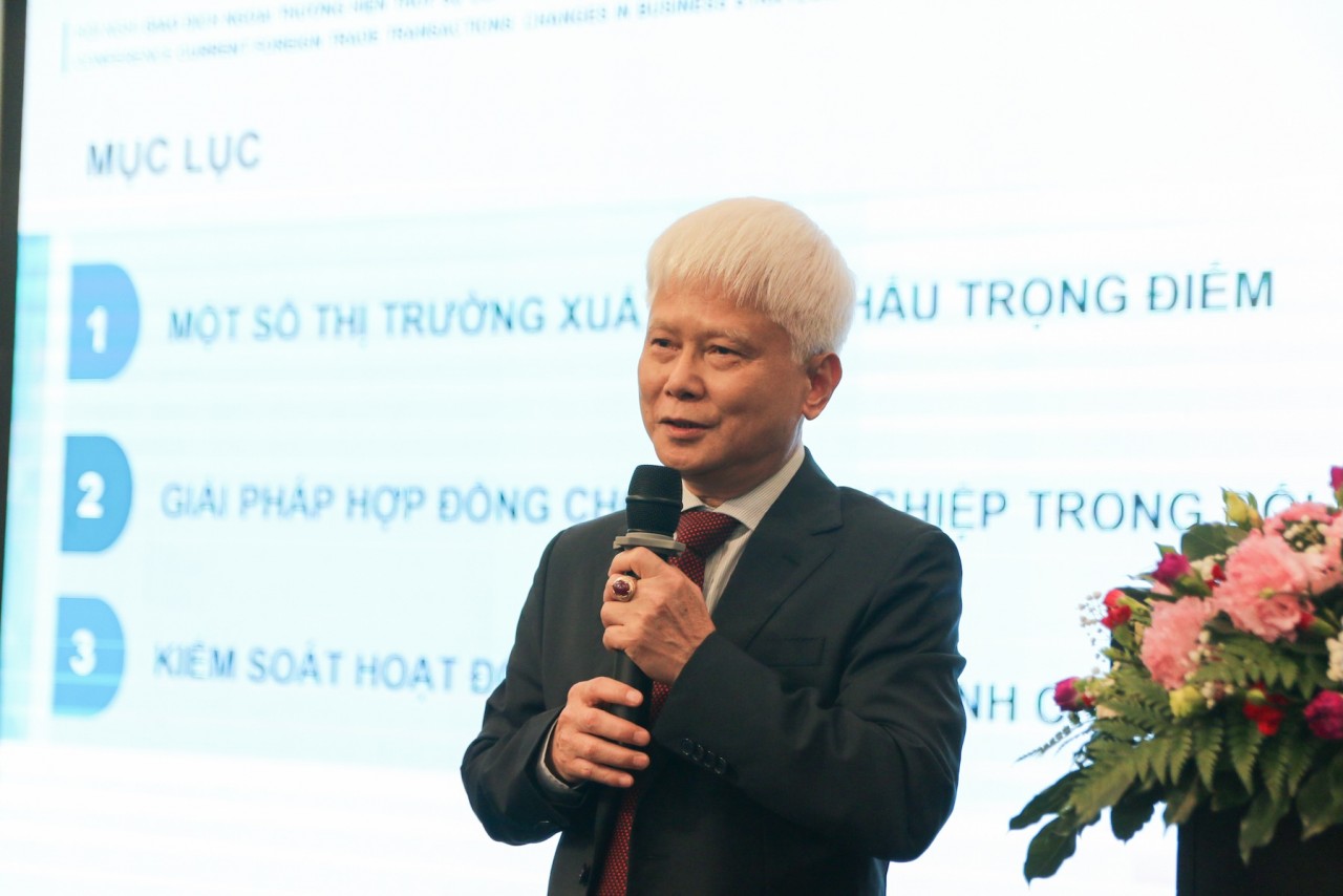 Cần một 